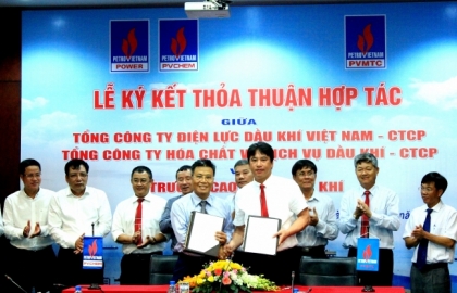 PVMTC cùng PV Power và PVChem ký kết các thỏa thuận hợp tác cung ứng các hoạt động dịch vụ